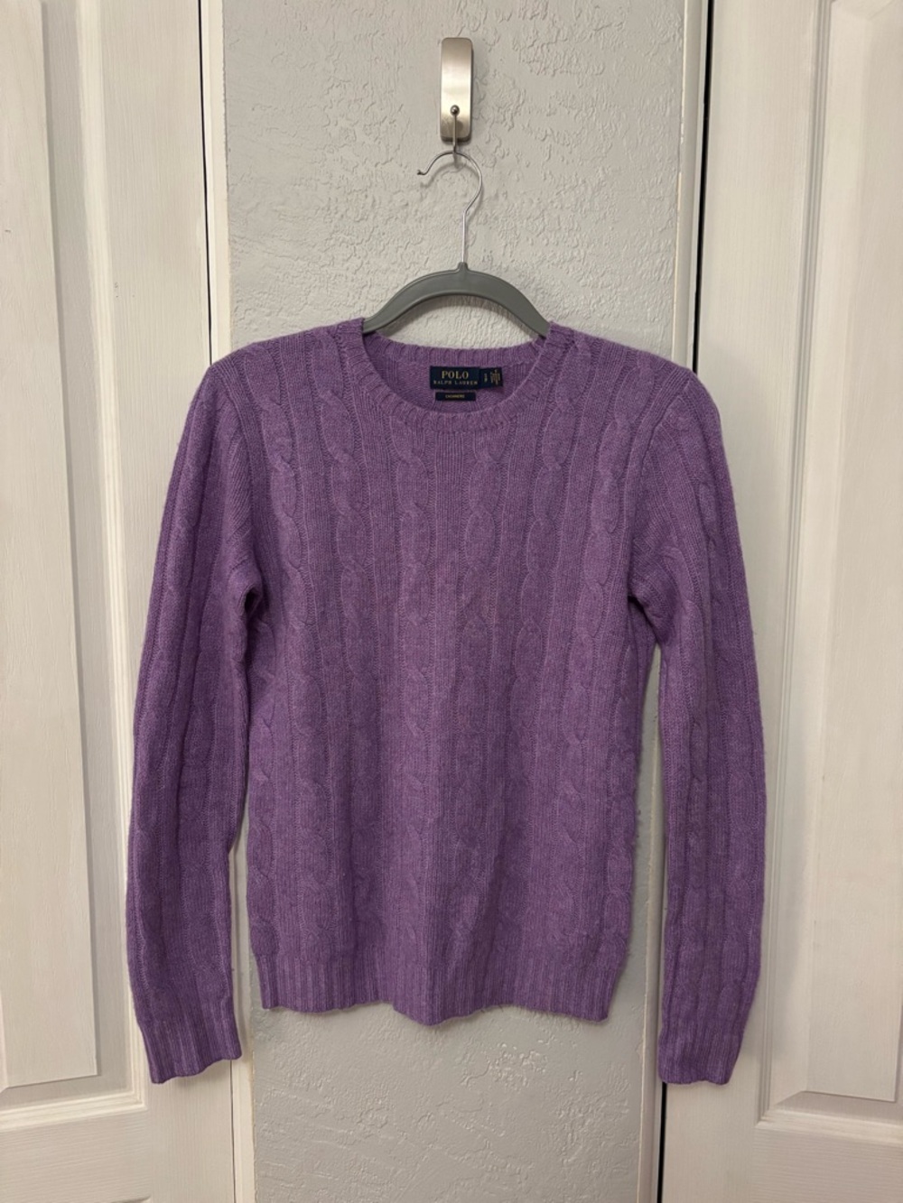 Men’s Ralph Lauren Polo Lavender 100% Cashmere Cable Knit Sweater Size Small